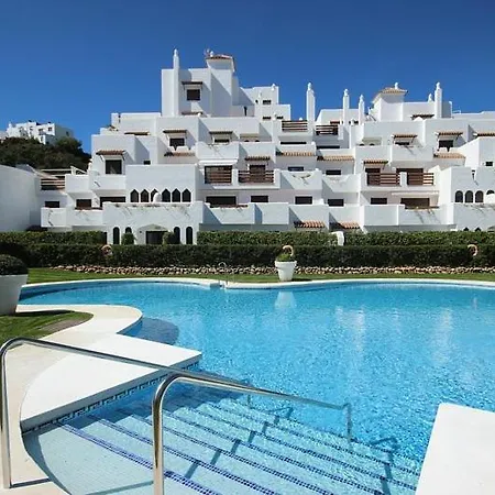 Luxury In Golf Hills, Estepona. Apartment Estepona